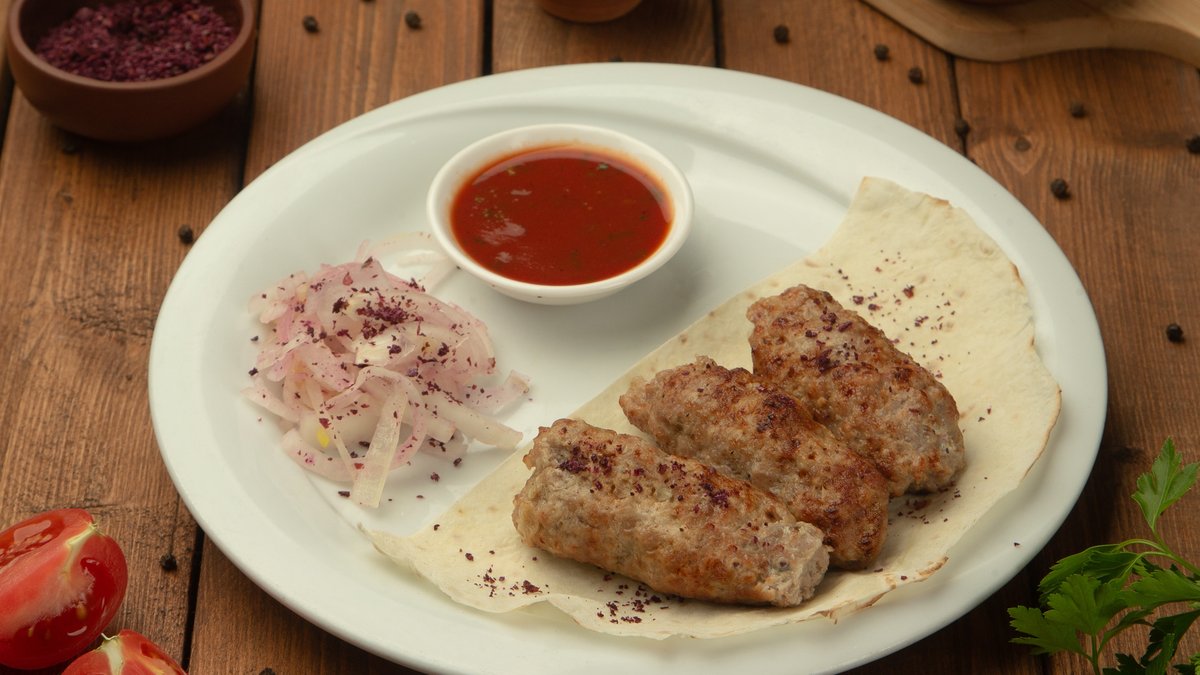 Döymə lülə kababı
