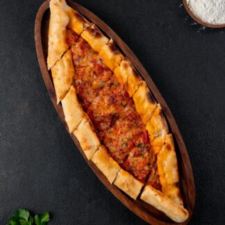 Pide pendir və ət ilə ( 280 - 320 )